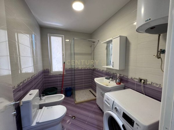 Tirane, jepet me qera apartament 2+1 Kati 4, 103 m² 620 € (Rruga Teodor Keko)