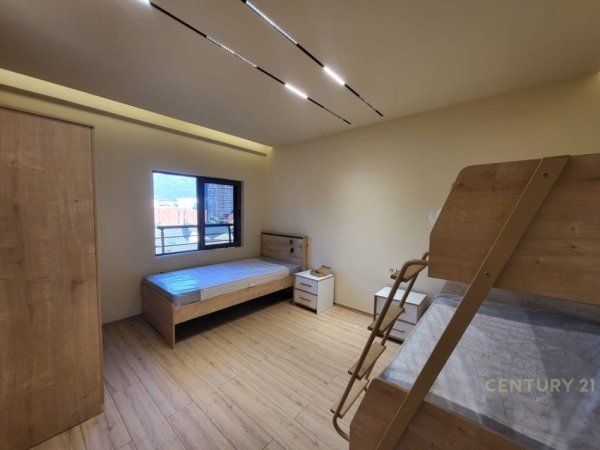 Tirane, jepet me qera apartament 1+1 Kati 4, 60 m² 100.000 € (DON BOSKO)