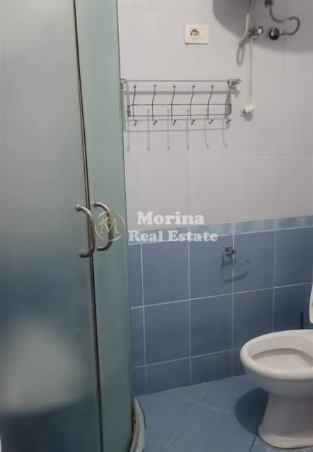 Tirane, jepet me qera apartament 2+1+Ballkon Kati 3, 100 m² 500 € (Astir)
