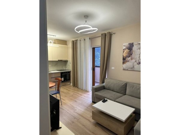 Tirane, shitet apartament 1+1 Kati 2, 68 m² 165.000 € (KOMUNA E PARISIT)