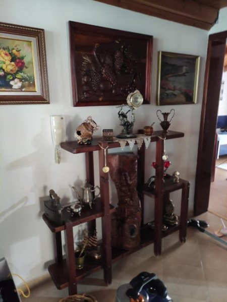 Tirane, shitet 3 Katshe , 550 m² 1.000.000 € (Qender)