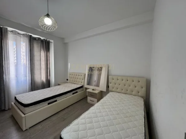 Tirane, jepet me qera apartament 2+1 Kati 4, 103 m² 620 € (Rr. Teodor Keko Tirana Albania)