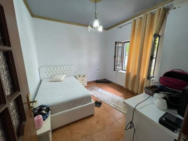 Tirane, jepet me qera apartament 5+1+BLK Kati 3, 380 m² 1.200 Euro (“Rruga e Elbasanit”)