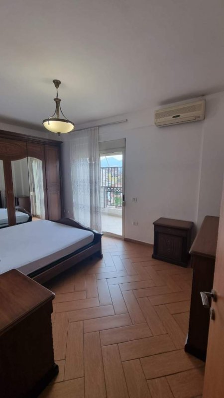 Tirane, jepet me qera apartament 2+1+BLK Kati 6, 105 m² 550 Euro (Selvia)