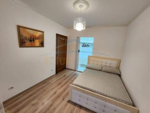 Tirane, jepet me qera apartament 2+1 Kati 3, 117 m² 750 Euro (Liqeni i Thatë)