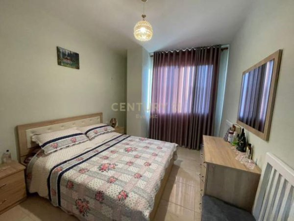 Tirane, jepet me qera apartament 1+1+BLK Kati 3, 66 m² 400 Euro (Kompleksi Fratari, Astiri)