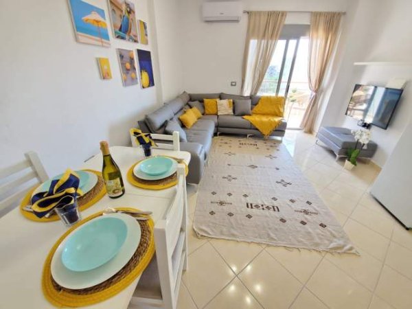 Durres, jepet me qera apartament ne plazh 1+1+A+BLK Kati 4, 52 m² 50 Euro (Shkembi i Kavajes)