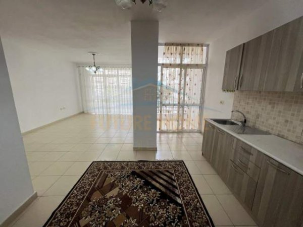 Tirane, shes apartament 2+1+BLK Kati 1, 110 m² 105.000 Euro (Unaza e Re)