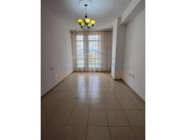 Tirane, shes apartament 2+1+BLK Kati 1, 110 m² 105.000 Euro (Unaza e Re)