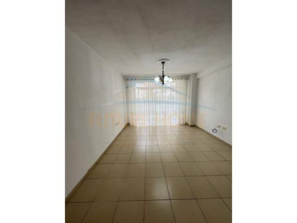 Tirane, shes apartament 2+1+BLK Kati 1, 110 m² 105.000 Euro (Unaza e Re)