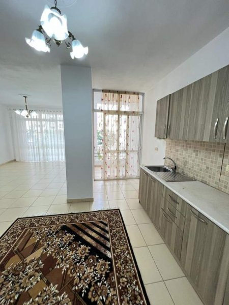 Tirane, shes apartament 2+1+BLK Kati 1, 110 m² 105.000 Euro (Astir)