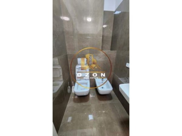 Tirane, jepet me qera apartament 2+1+A+BLK Kati 3, 126 m² 900 Euro (RRUGA E KAVAJES)
