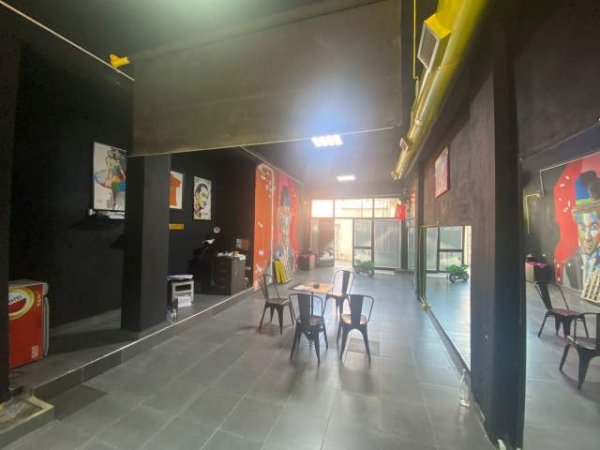Tirane, jepet me qera ambjent biznesi Kati 1, 67 m² 50.000 Leke (Siri Kodra)
