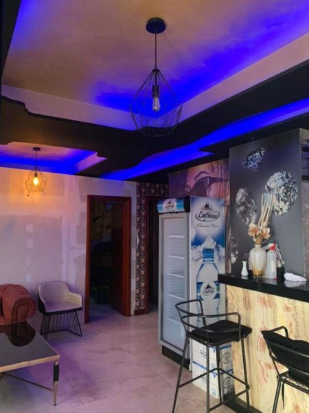 Tirane, jepet me qera bar-kafe Kati 0, 275 m² 3.000 Euro (Inxhinieria e ndertimit)