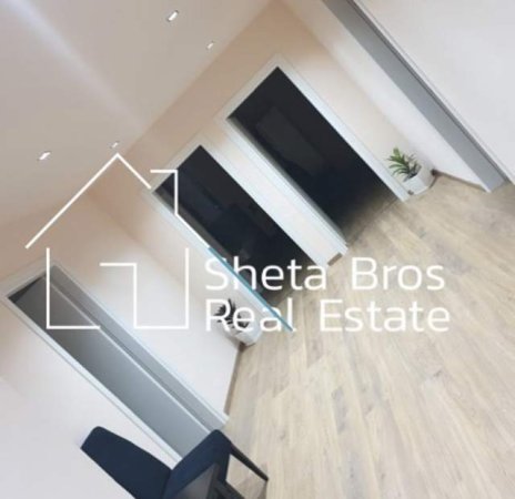 Tirane, jepet me qera hotel Kati 2, 150 m² 2.000 Euro (Rruga Teleferikut)