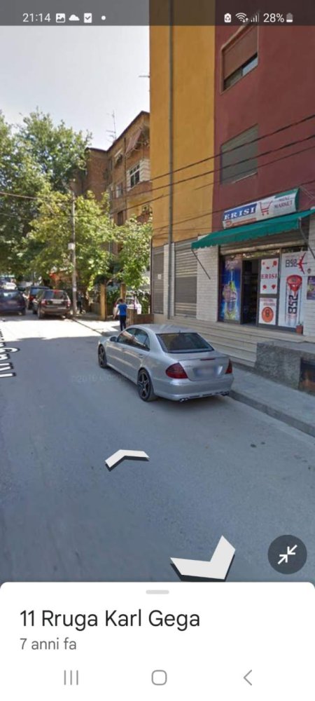 Tirane, shitet dyqan Kati 0, 64 m² 3200 Euro/m2 (Rruga Karl Gega)