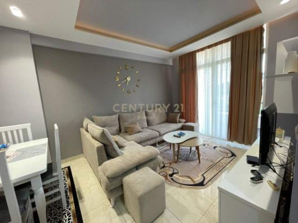 Tirane, jepet me qera apartament 1+1+BLK Kati 3, 66 m² 400 Euro (Kompleksi Fratari)