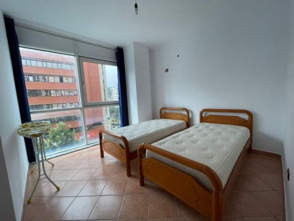 Tirane, jepet me qera apartament 2+1 Kati 4, 90 m² 550 Euro (Rruga e Kavajes)