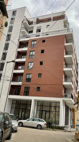 Tirane, shitet apartament 3+1+BLK Kati 8, 121 m² 194.080 Euro (Rruga e Dibres)