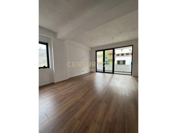 Tirane, shitet apartament 2+1+BLK Kati 2, 117 m² 165.000 Euro (Kodra e Diellit Residence)