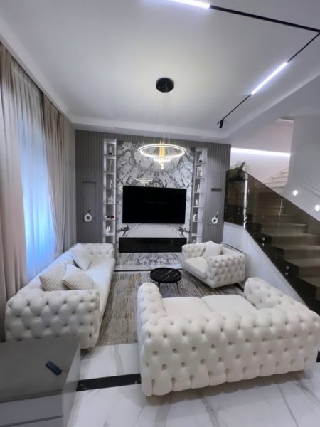 Shqiperi, shitet apartament duplex 3+1 , 144 m² 450.000 € (kodra diellit 1 zgjatimi)