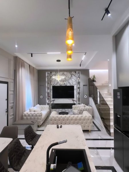 Shqiperi, shitet apartament duplex 3+1 , 144 m² 450.000 € (kodra diellit 1 zgjatimi)