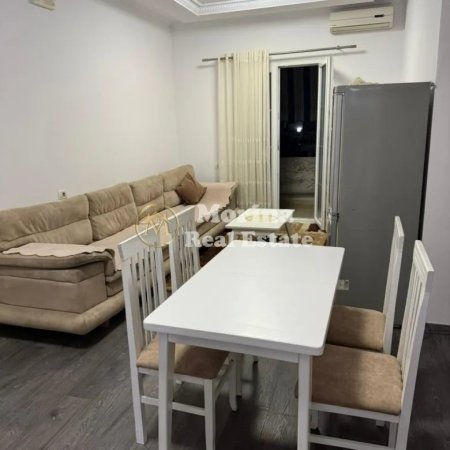 Tirane, jepet me qera apartament 2+1 Kati 3, 100 m² 500 € (RRuga Siri Kodra)