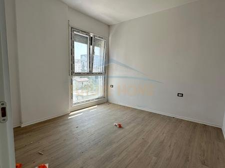 Tirane, shitet apartament 2+1 Kati 3, 107 m² 183.260 € (Jordan Misja)