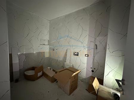 Tirane, shitet apartament 2+1 Kati 3, 107 m² 183.260 € (Jordan Misja)