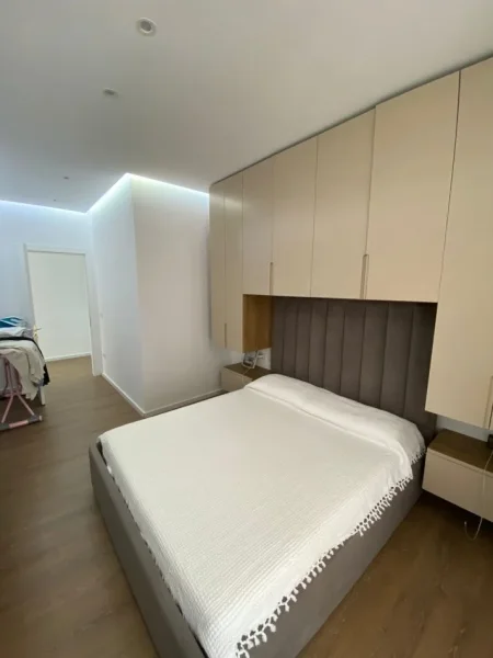 Tirane, shes apartament 3+1+Ballkon , 150 m² 320.000.000 € (Rruga Jordan Misja)