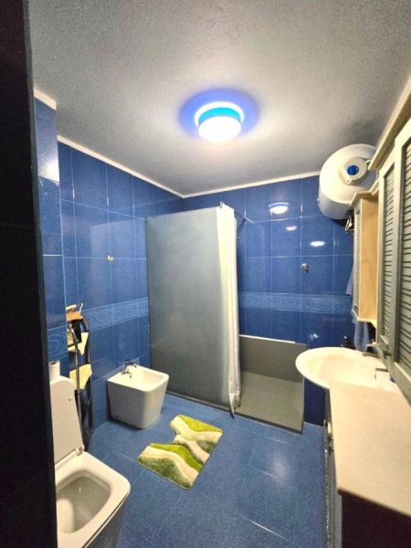 Tirane, shitet apartament 2+1 , 130 m² 225.000 € (brenda unazes vogel)