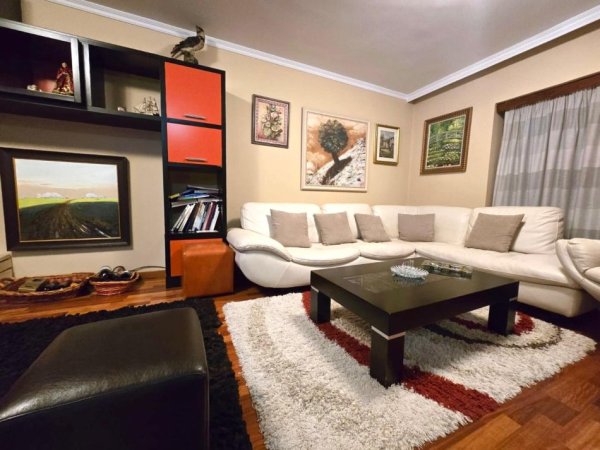 Tirane, shitet apartament 2+1 , 130 m² 225.000 € (brenda unazes vogel)