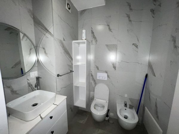 Tirane, shitet apartament 2+1 Kati 2, 88 m² 140.000 € 
