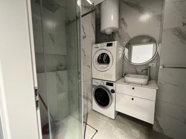 Tirane, shitet apartament 2+1 Kati 2, 88 m² 140.000 € 