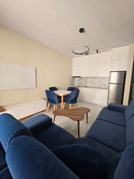 Tirane, jepet me qera apartament 1+1+Parking, Kati 3, 60 m² 450 € (Tek Univers City ,Tirane)