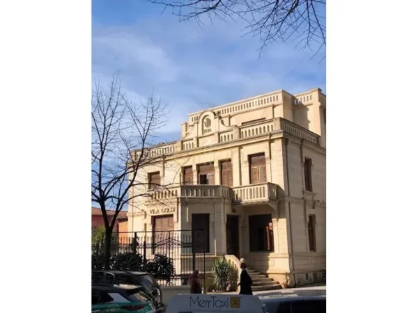 shitet apartament 3+1+Ballkon , 116 m² 261.000 € (Vila Gold)