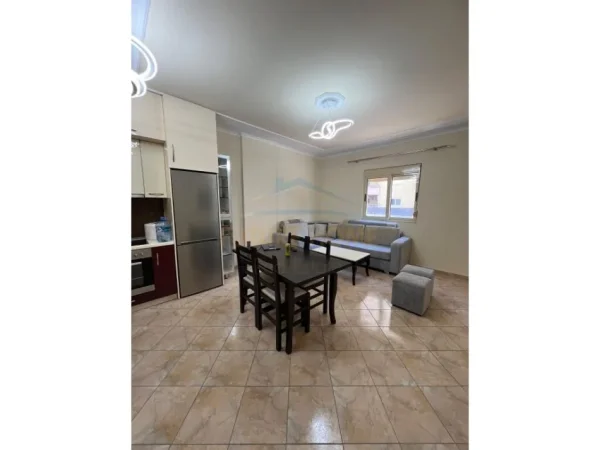 Fier, shitet apartament 2+1 Kati 2, 98 m² 95.000 € 