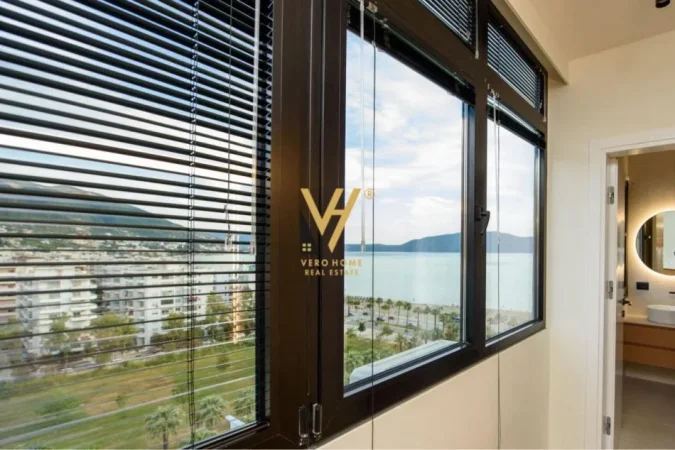 Vlore, shitet apartament 2+1+Ballkon Kati 10, 117 m² 351.000 € (LUNGOMARE)