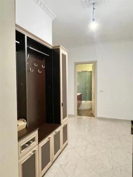 Tirane, jepet me qera apartament 2+1 Kati 2, 101 m² 700 € (Don Bosko, Rruga Albanopoli)