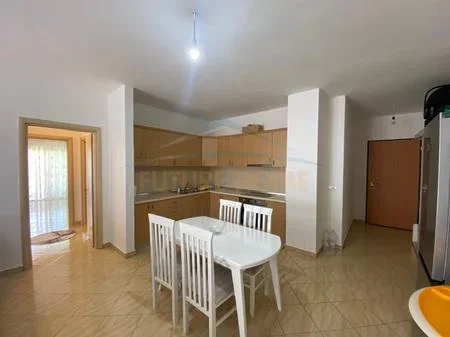 Tirane, shitet apartament 2+1 Kati 4, 118 m² 155.000 € 