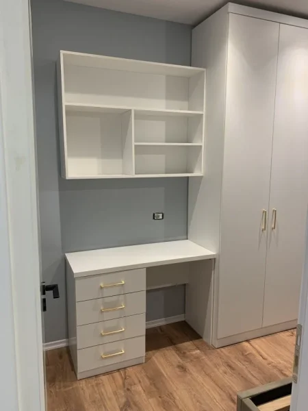 Tirane, jepet me qera apartament 2+1 Kati 3, 70 m² 700 € (Don Bosko)