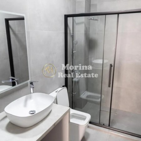 Tirane, jepet me qera apartament 1+1 Kati 2, 50 m² 400 € (Liqeni i Farkes)
