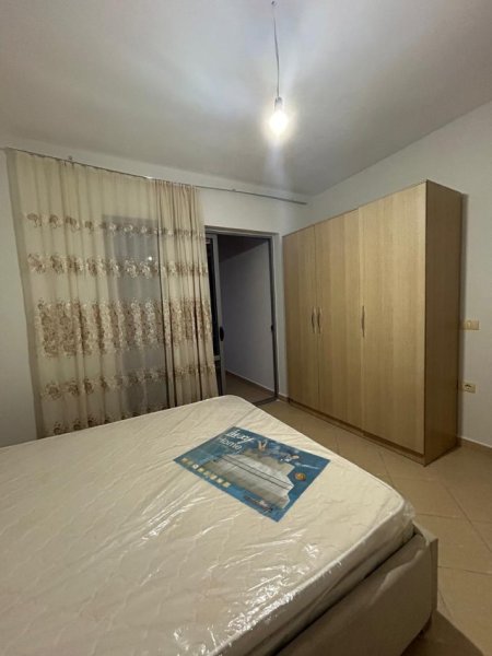 Tirane, jepet me qera apartament 1+1+Ballkon Kati 5, 64 m² 380 € (RRUGA MUHAMED DELIU, TEK 3D, FRESK)