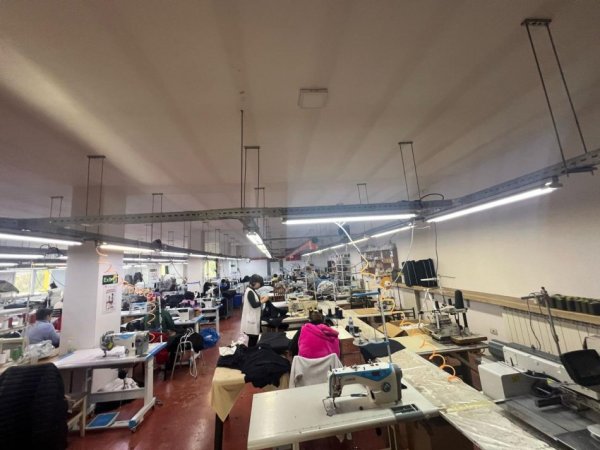 Shitet, Truall dhe ndërtesë, Sharrë, Tiranë - 360,000€ | 1626 m²