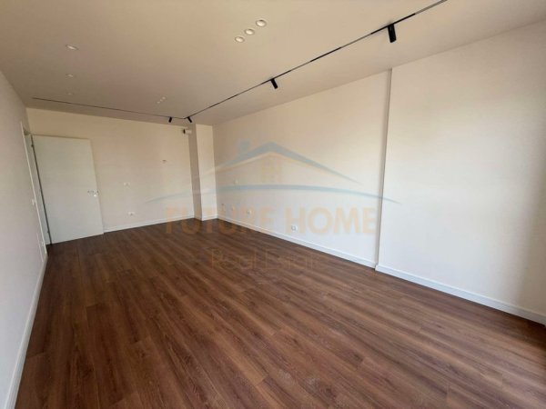 Tirane, shitet apartament 2+1 Kati 4, 96 m² 120.600 €