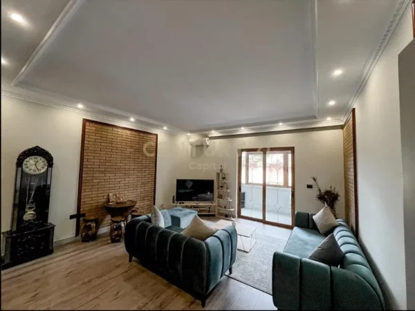 Tirane, shitet apartament 2+1+Aneks+Ballkon Kati 4, 103 m² 248.000 € (Selvia)