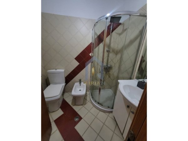 Tirane, shitet apartament 1+1+Ballkon Kati 3, 69 m² 91.000 € (Fresk Rruga e Thesarit)