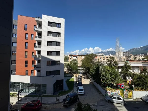 Tirane, shitet apartament 2+1+Aneks+Ballkon Kati 2, 102 m² 255.000 € (SHKOLLA OSMAN MYSERRIZI)