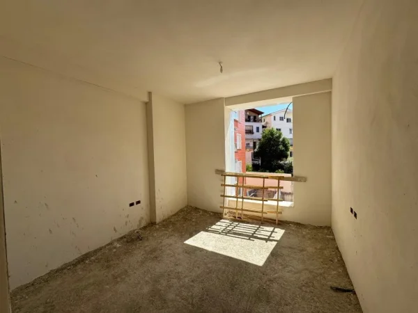 Tirane, shitet apartament 2+1+Aneks+Ballkon Kati 2, 102 m² 255.000 € (SHKOLLA OSMAN MYSERRIZI)