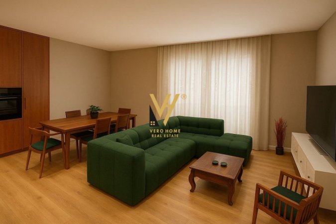 Tirane, jepet me qera apartament 2+1+Ballkon Kati 4, 107 m² 800 € (STADIUMI DINAMO)